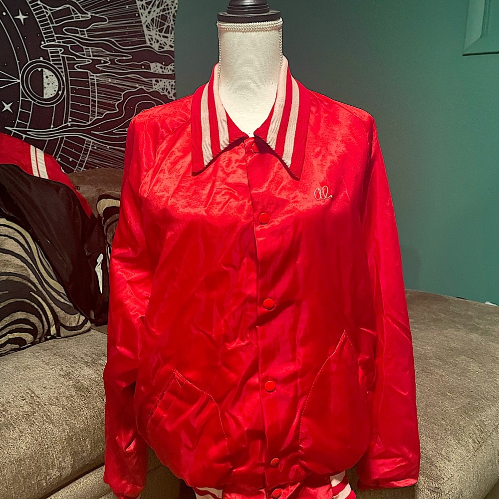 Retro style windbreaker